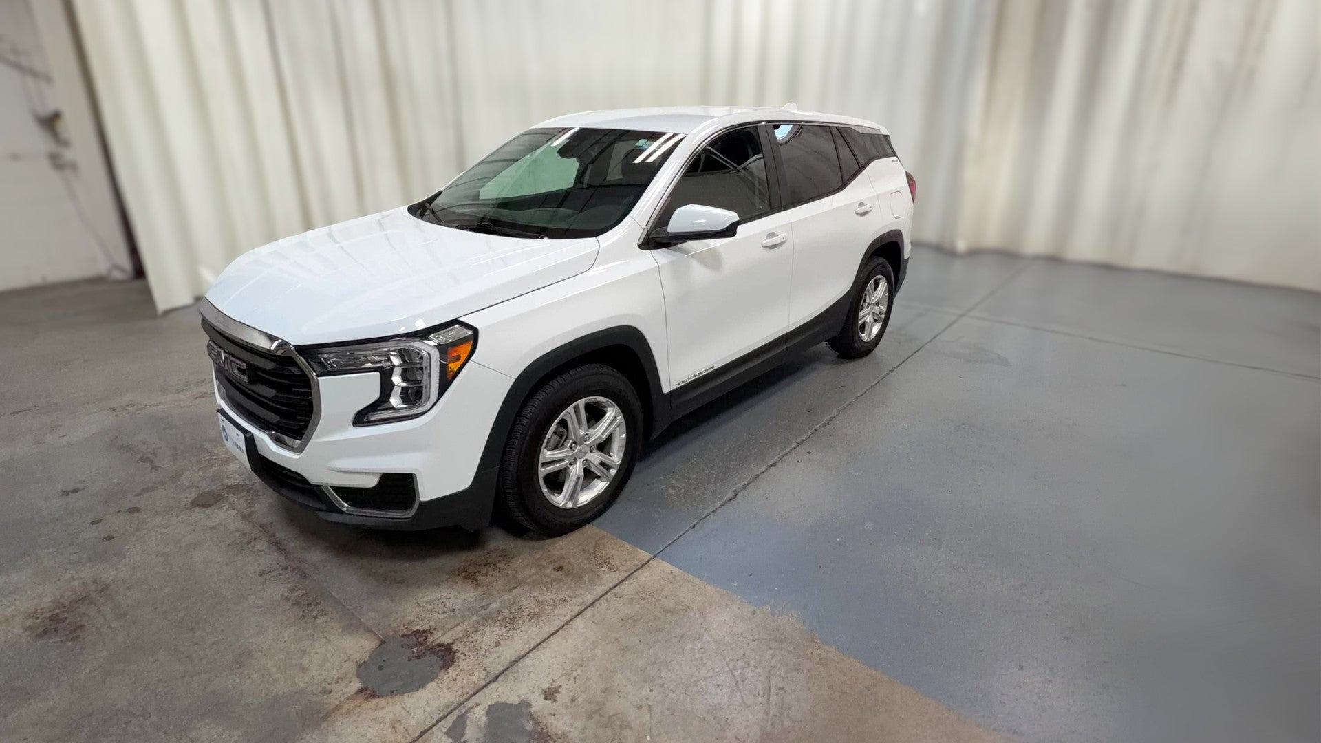 2024 GMC Terrain vehicle photo