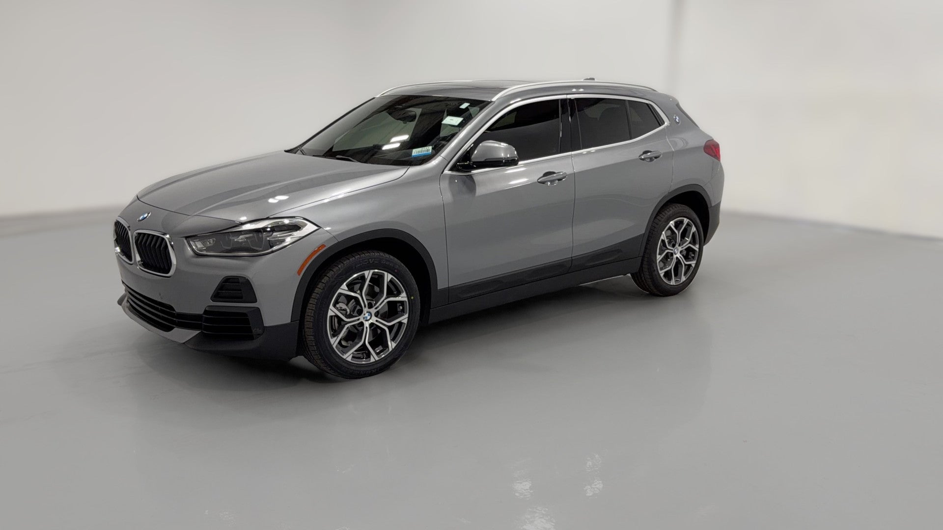 2023 BMW X2 vehicle photo