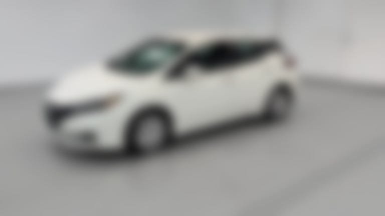 2025 Nissan LEAF vehicle photo