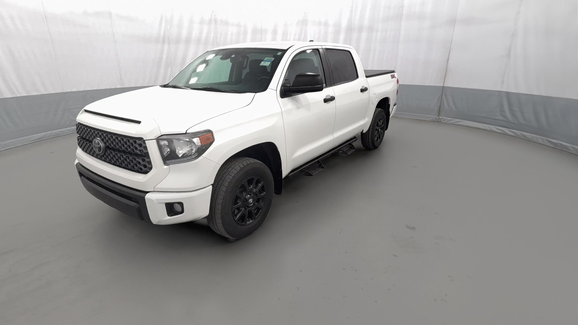 2021 Toyota Tundra CrewMax vehicle photo