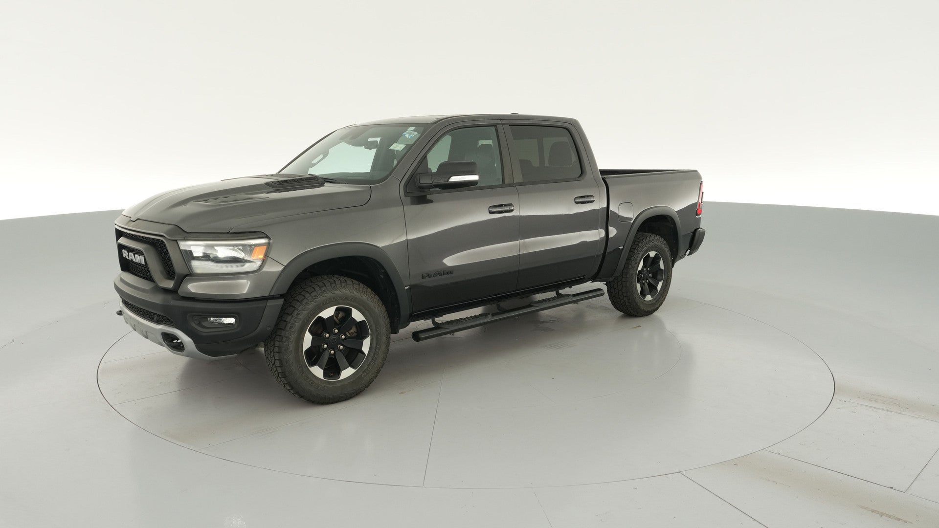 2021 Ram 1500 Crew Cab vehicle photo