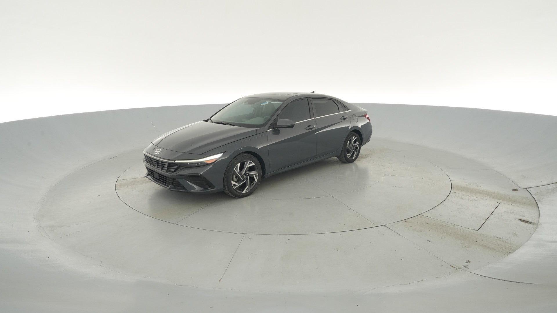 2024 Hyundai Elantra vehicle photo