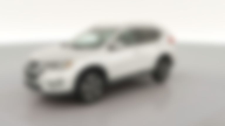 2018 Nissan Rogue vehicle photo