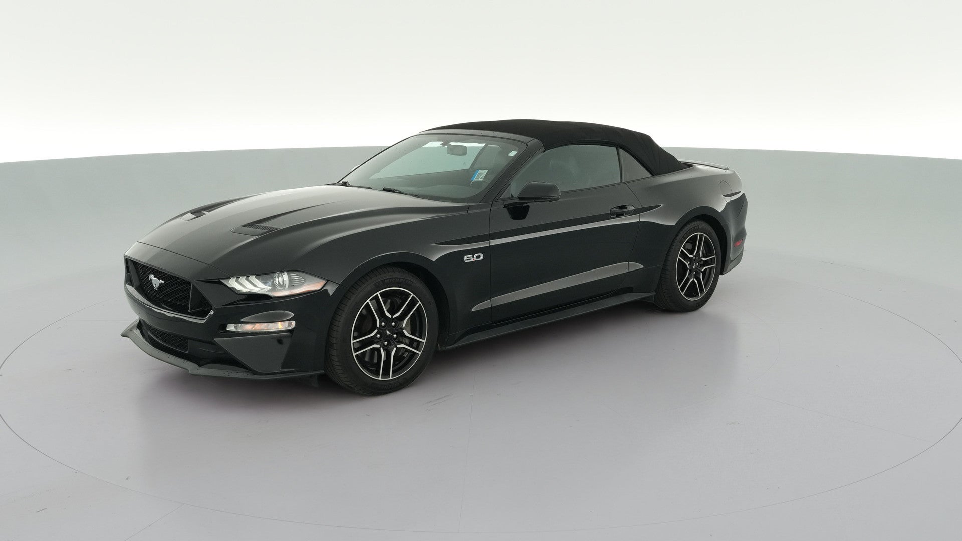 2019 Ford Mustang vehicle photo