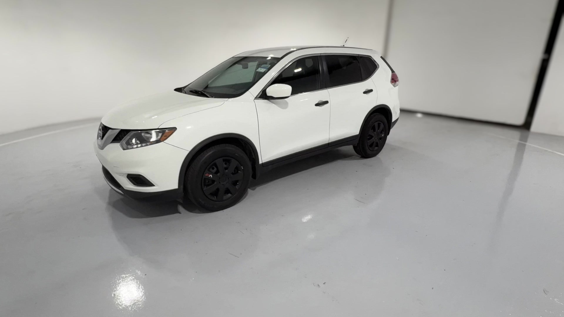 2016 Nissan Rogue vehicle photo