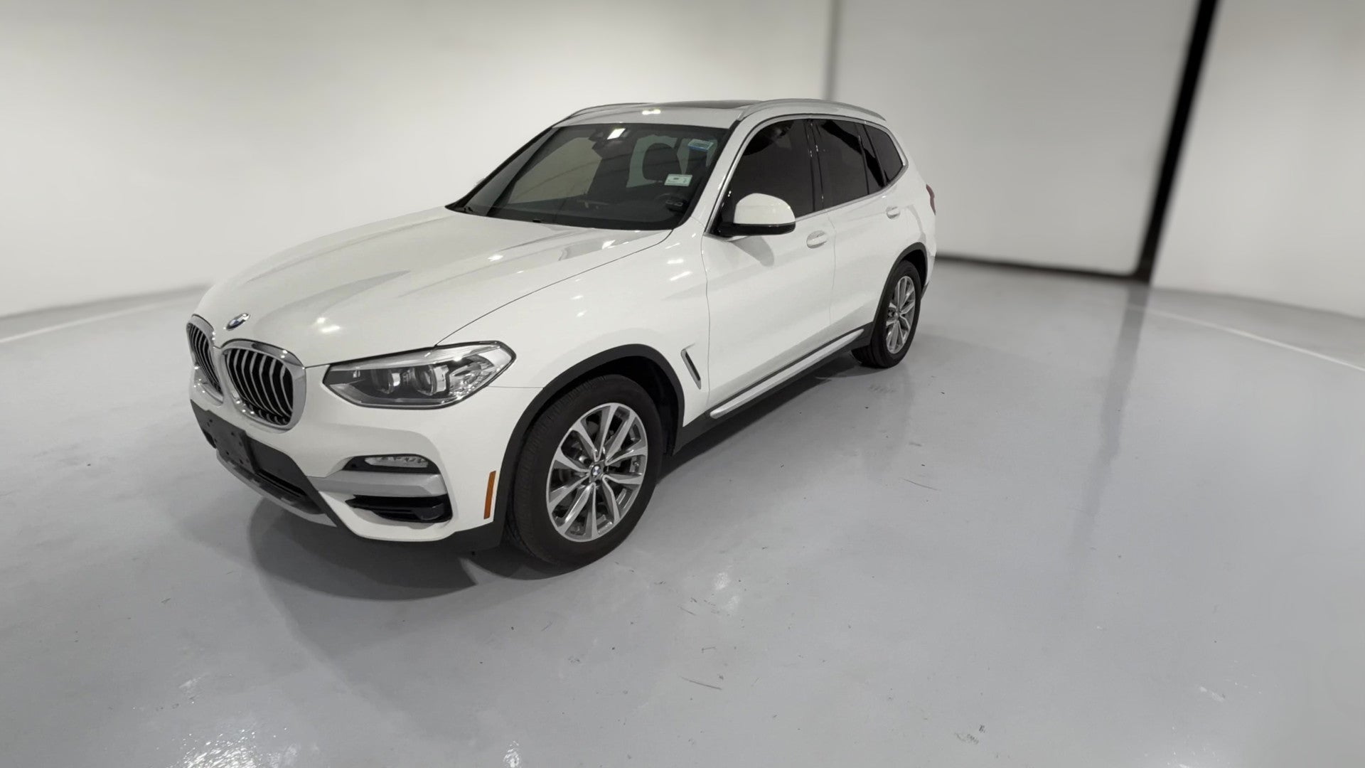 2019 BMW X3 vehicle photo