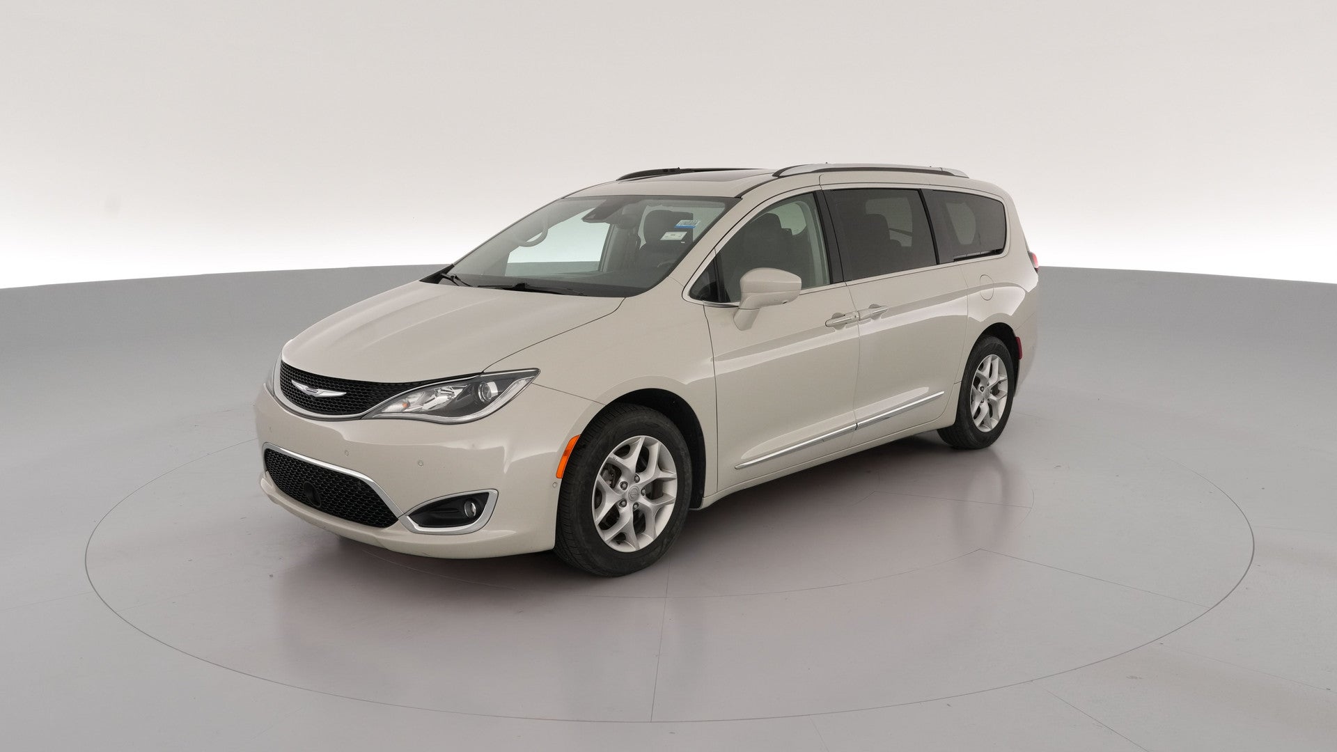 2019 Chrysler Pacifica vehicle photo