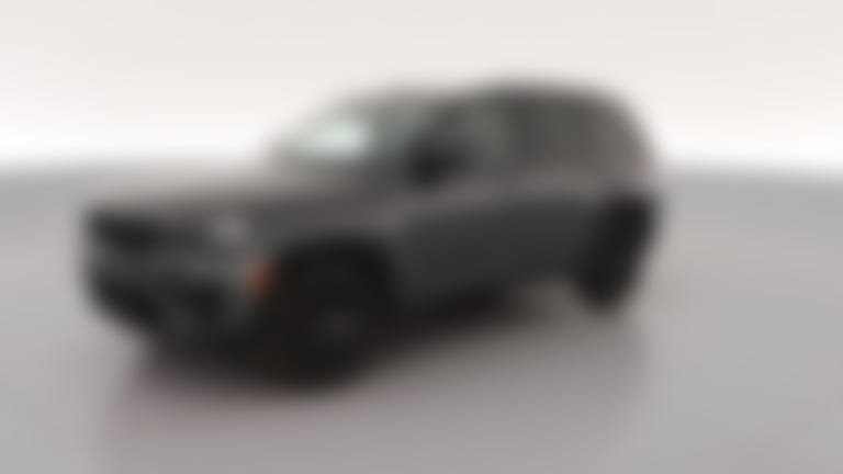 2024 Jeep Grand Cherokee vehicle photo