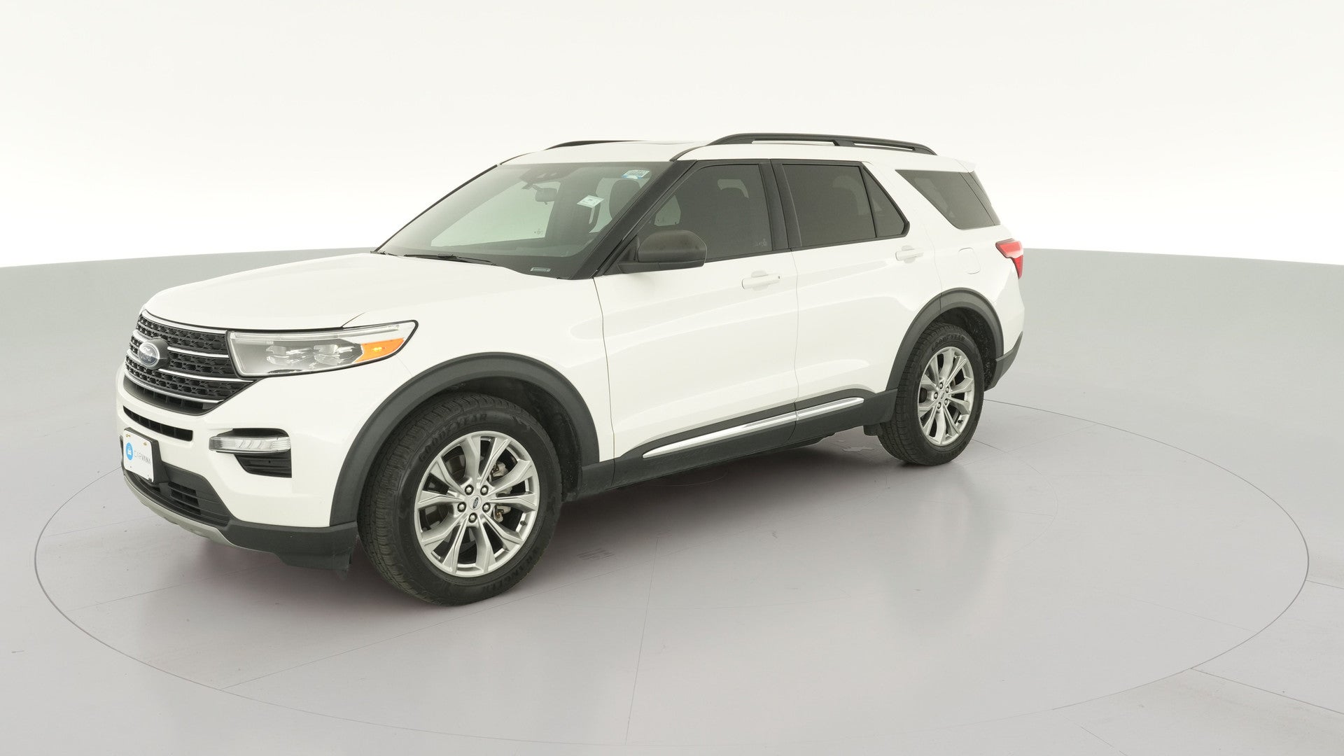 2020 Ford Explorer vehicle photo