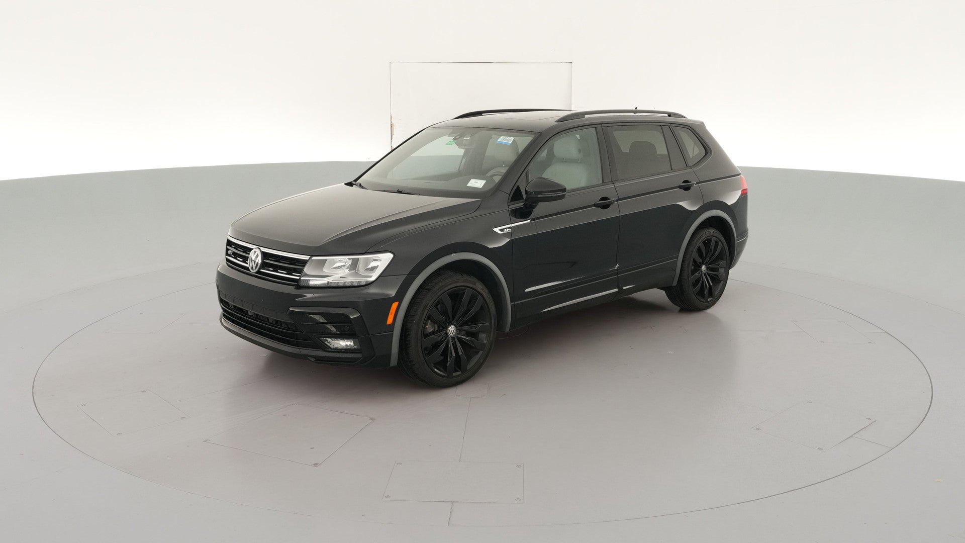 2020 Volkswagen Tiguan vehicle photo