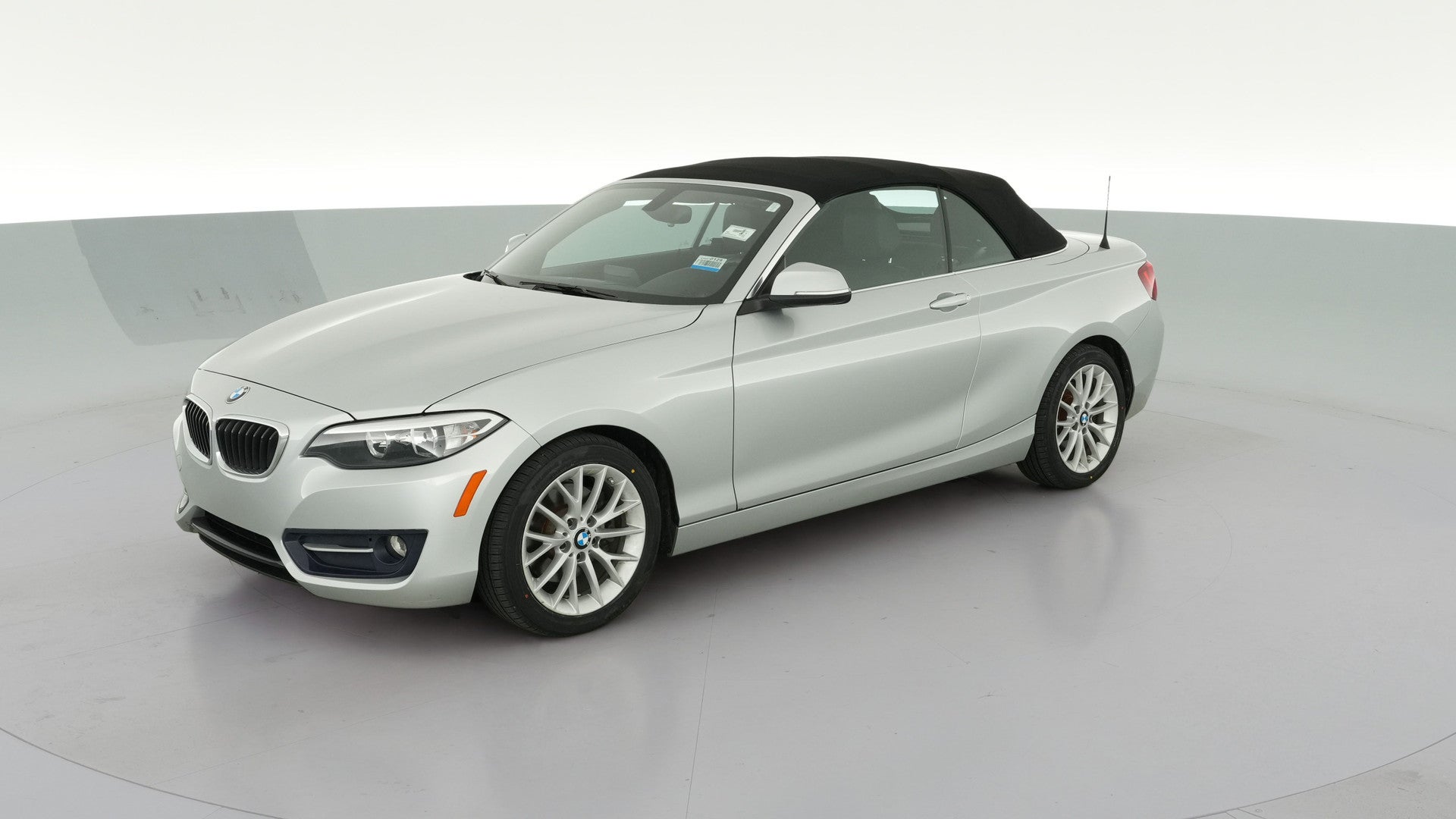 2016 BMW 2 Series vehicle photo