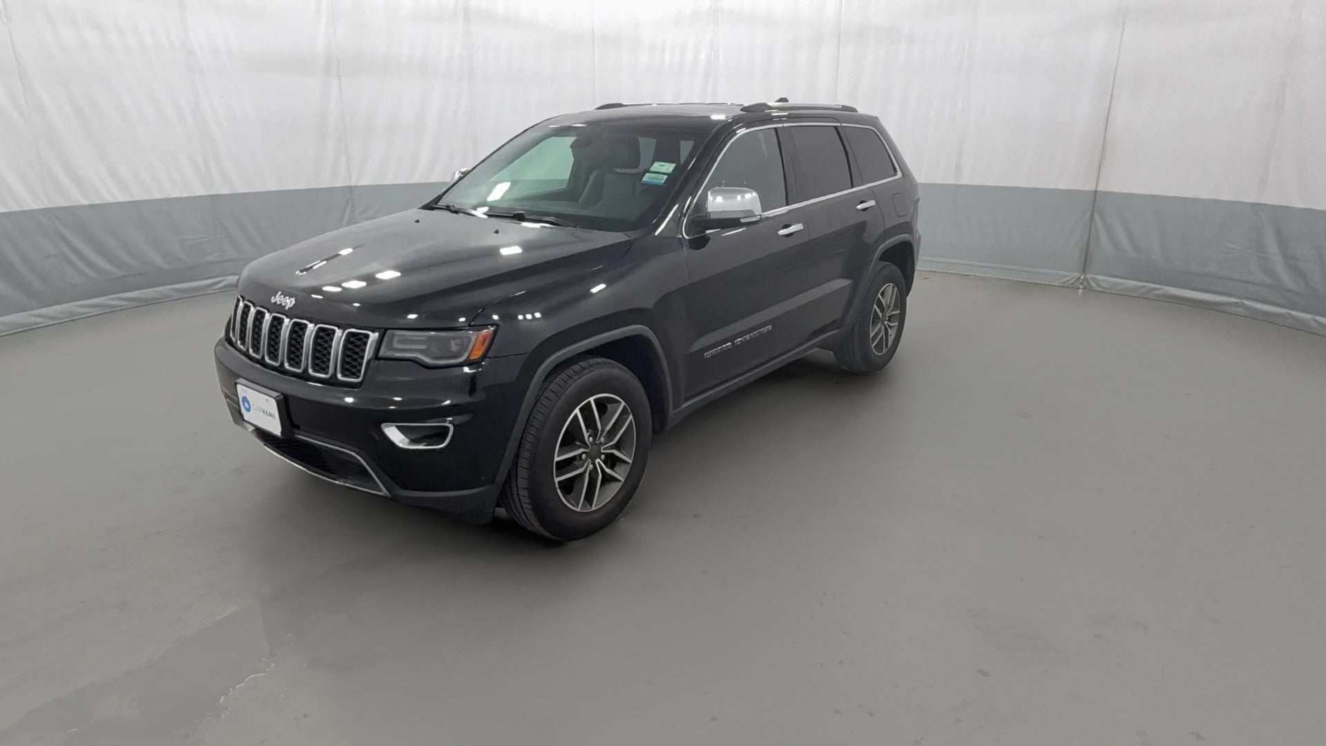 2020 Jeep Grand Cherokee vehicle photo