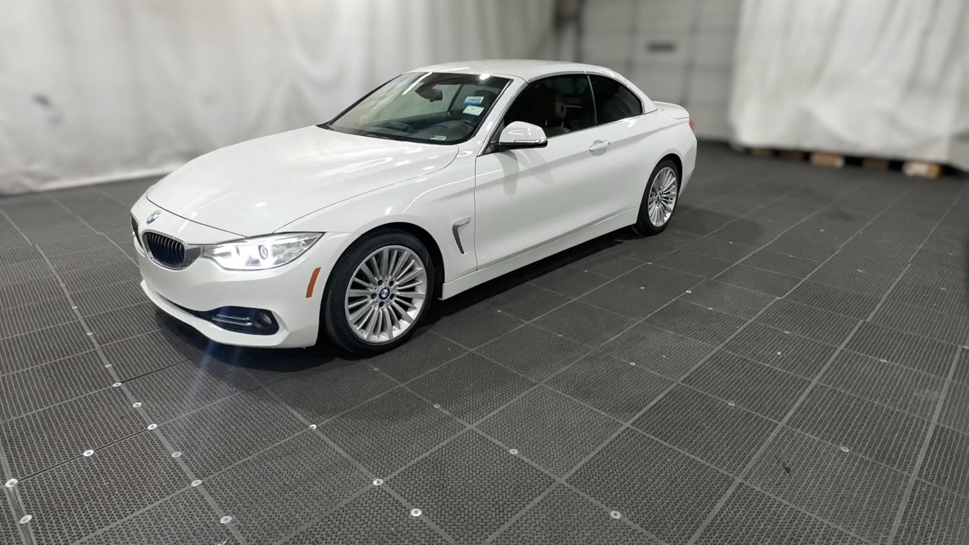 2014 BMW 4 Series vehicle photo
