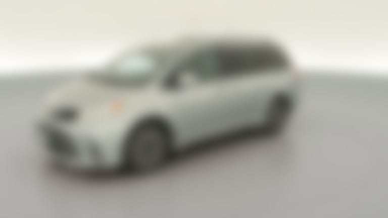 2019 Toyota Sienna vehicle photo