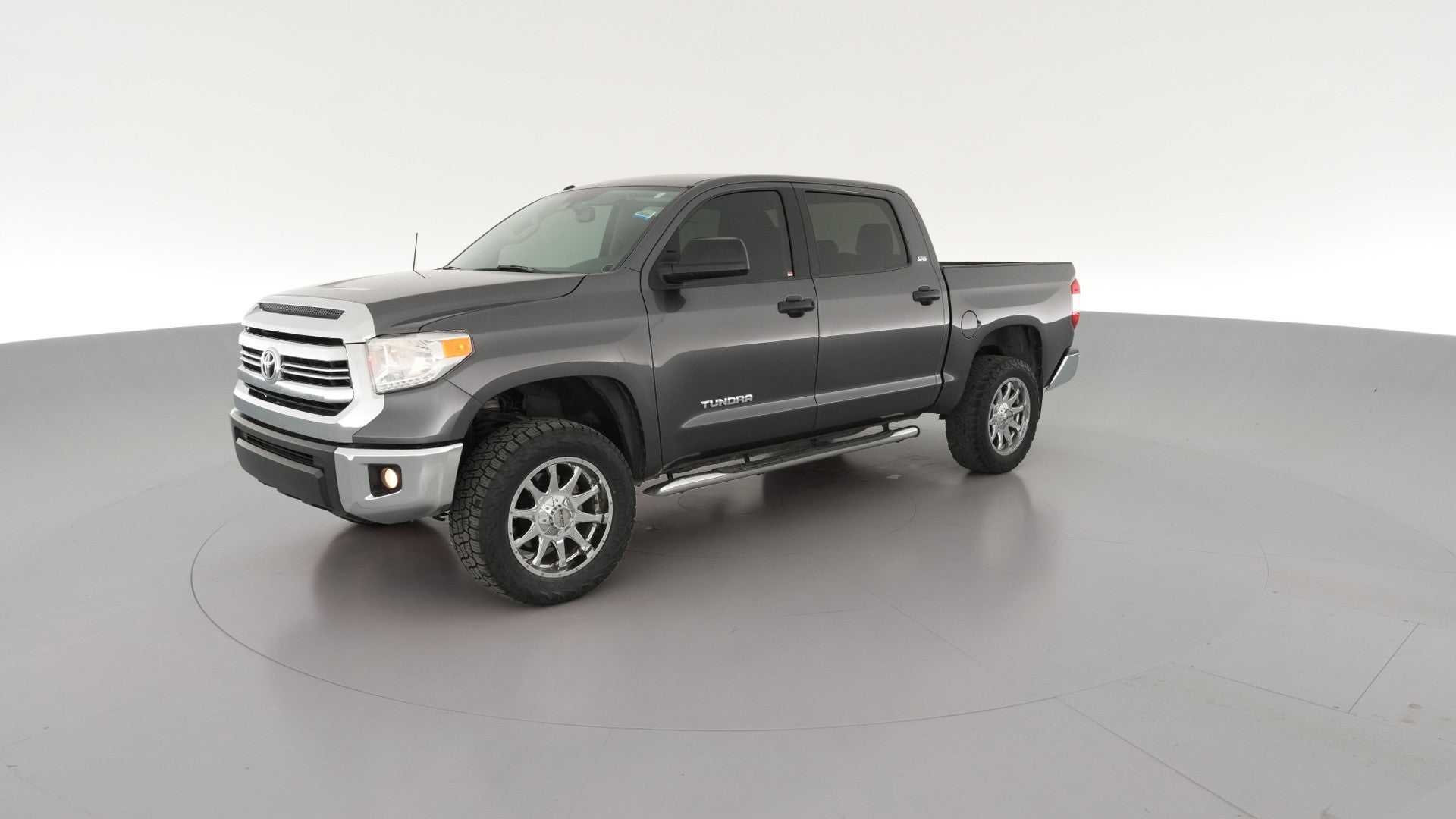 2017 Toyota Tundra CrewMax vehicle photo