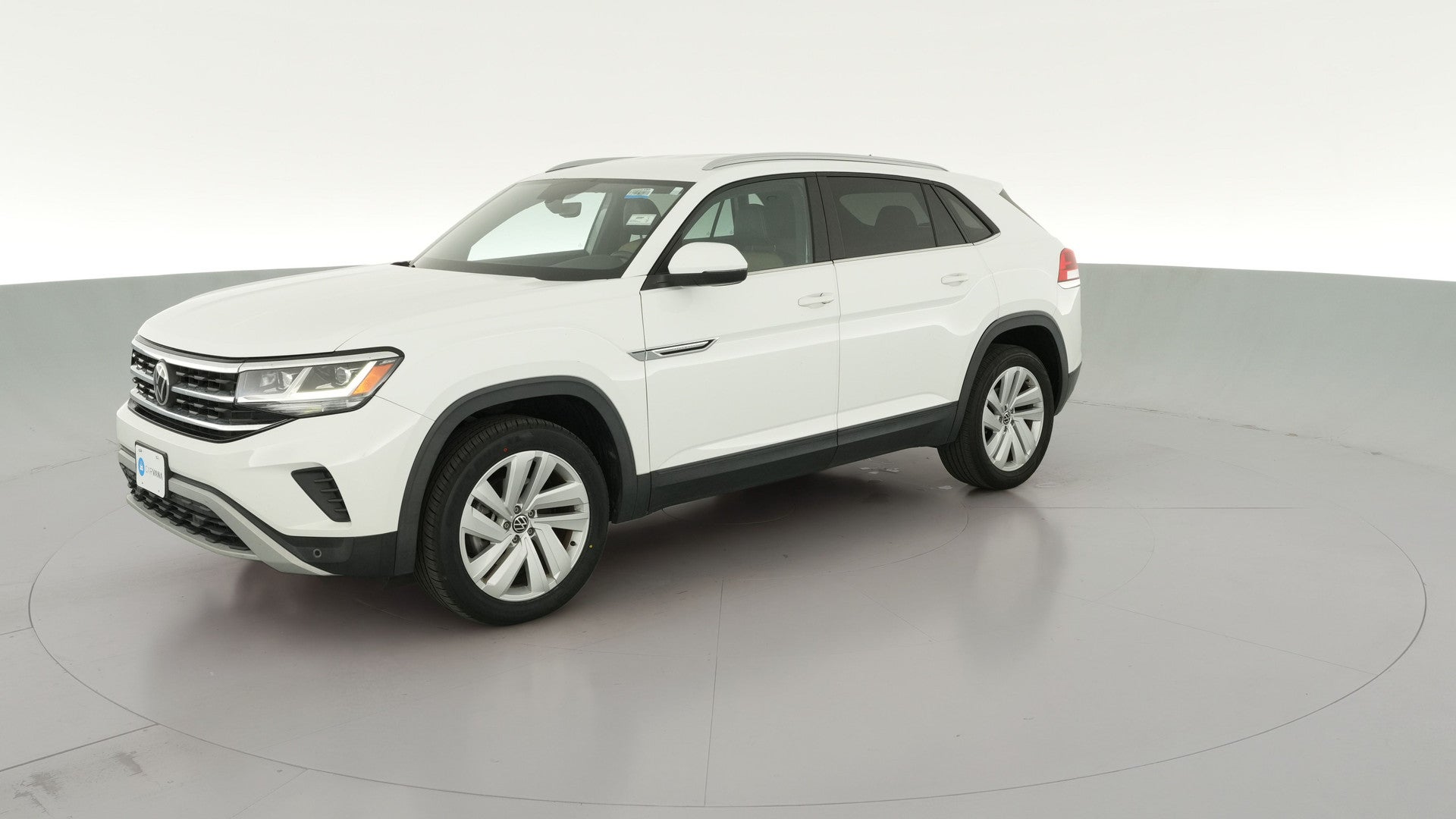 2021 Volkswagen Atlas Cross Sport vehicle photo