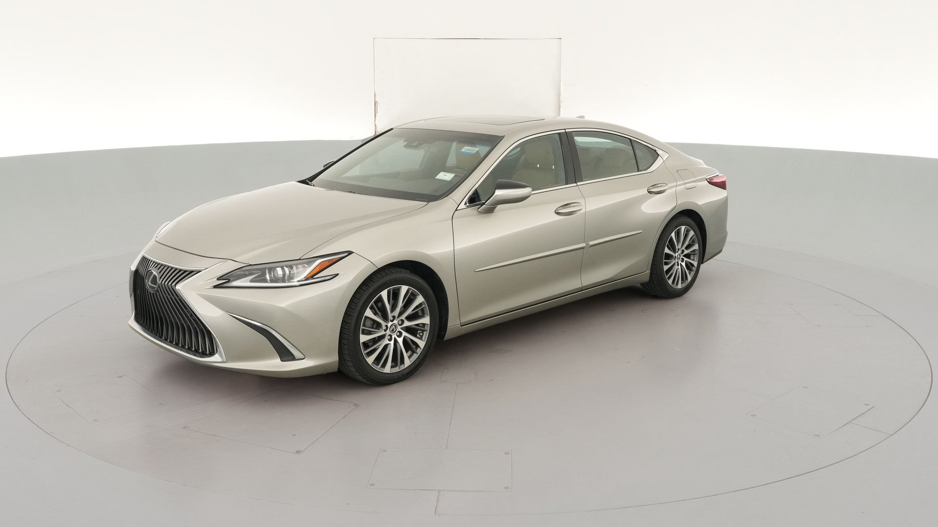 2019 Lexus ES vehicle photo