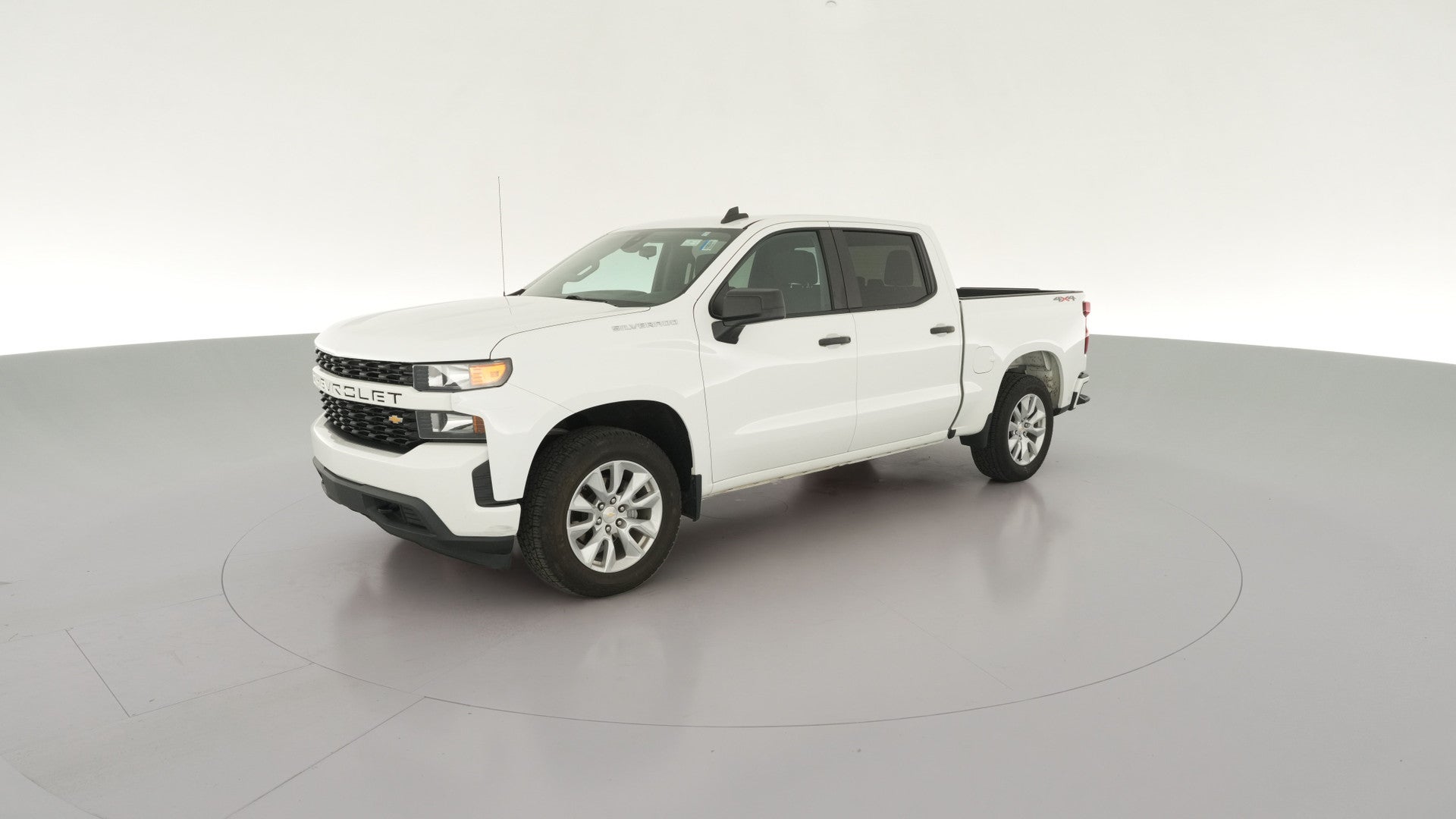 2021 Chevrolet Silverado 1500 Crew Cab vehicle photo