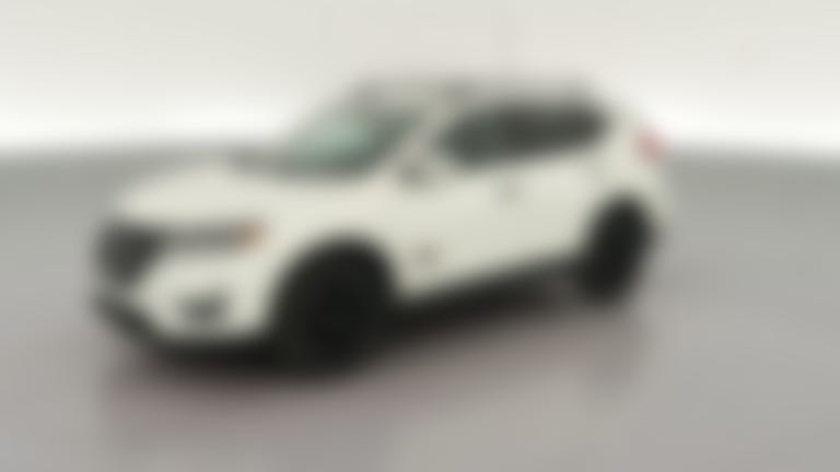 2017 Nissan Rogue vehicle photo