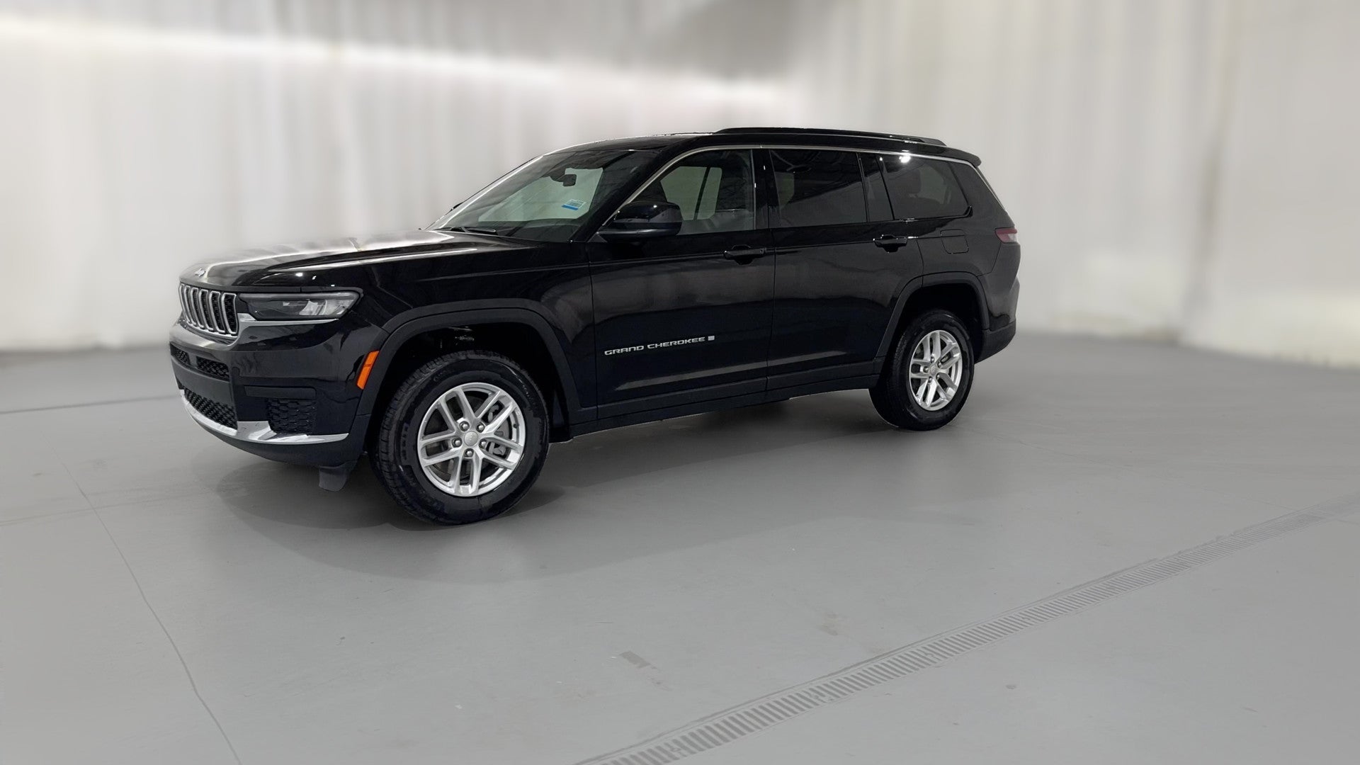 2026 Jeep Grand Cherokee L vehicle photo