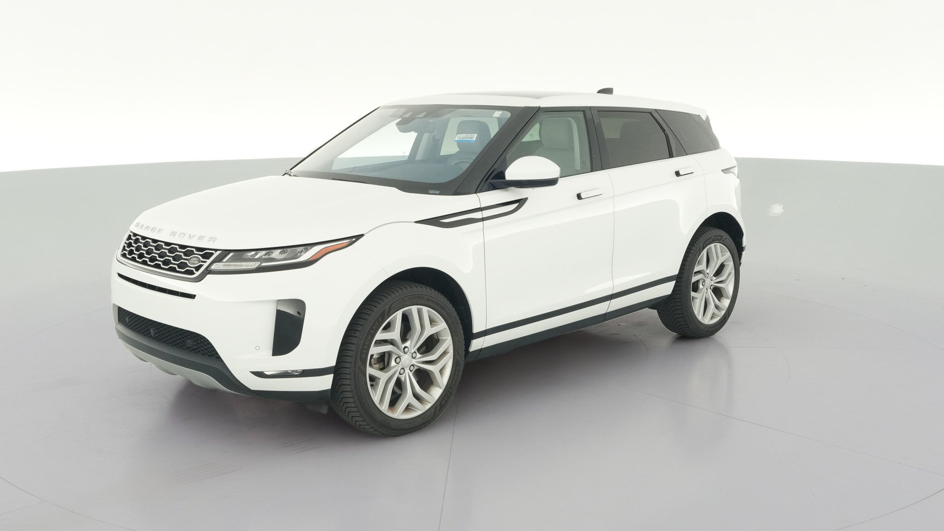 2020 Land Rover Range Rover Evoque vehicle photo