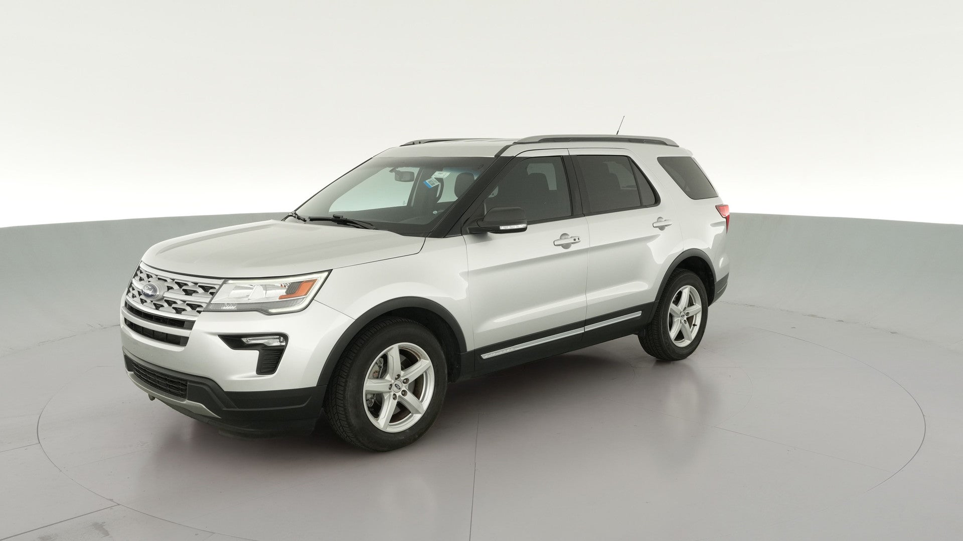 2019 Ford Explorer vehicle photo