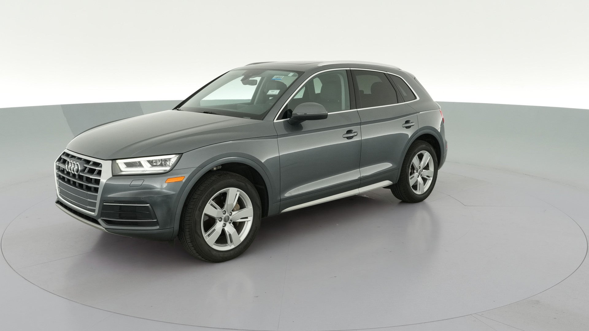 2019 Audi Q5 vehicle photo