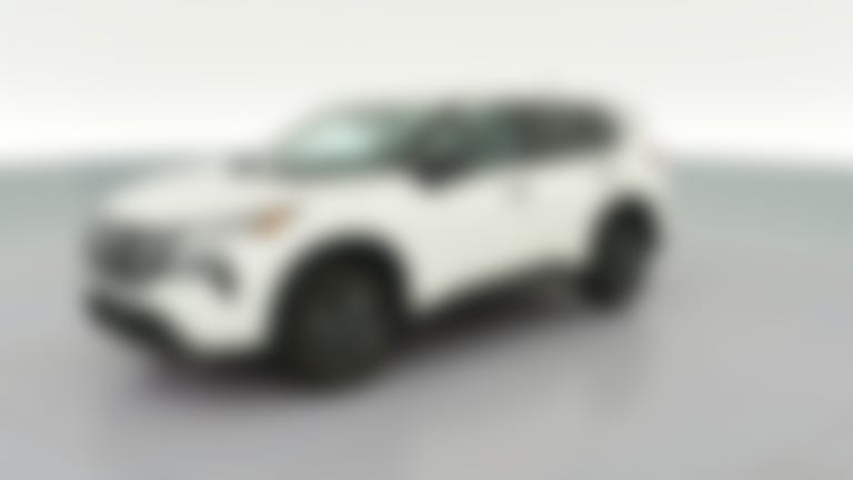 2024 Nissan Rogue vehicle photo