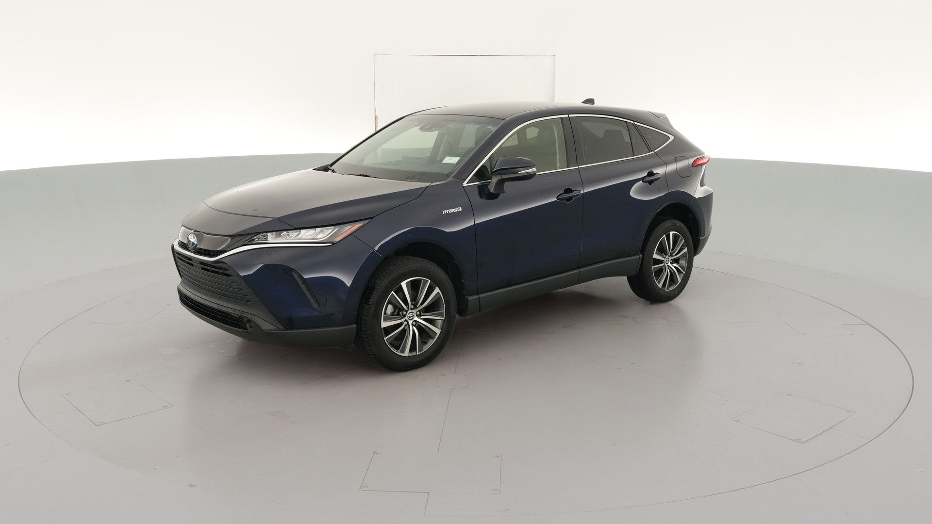 2021 Toyota Venza vehicle photo