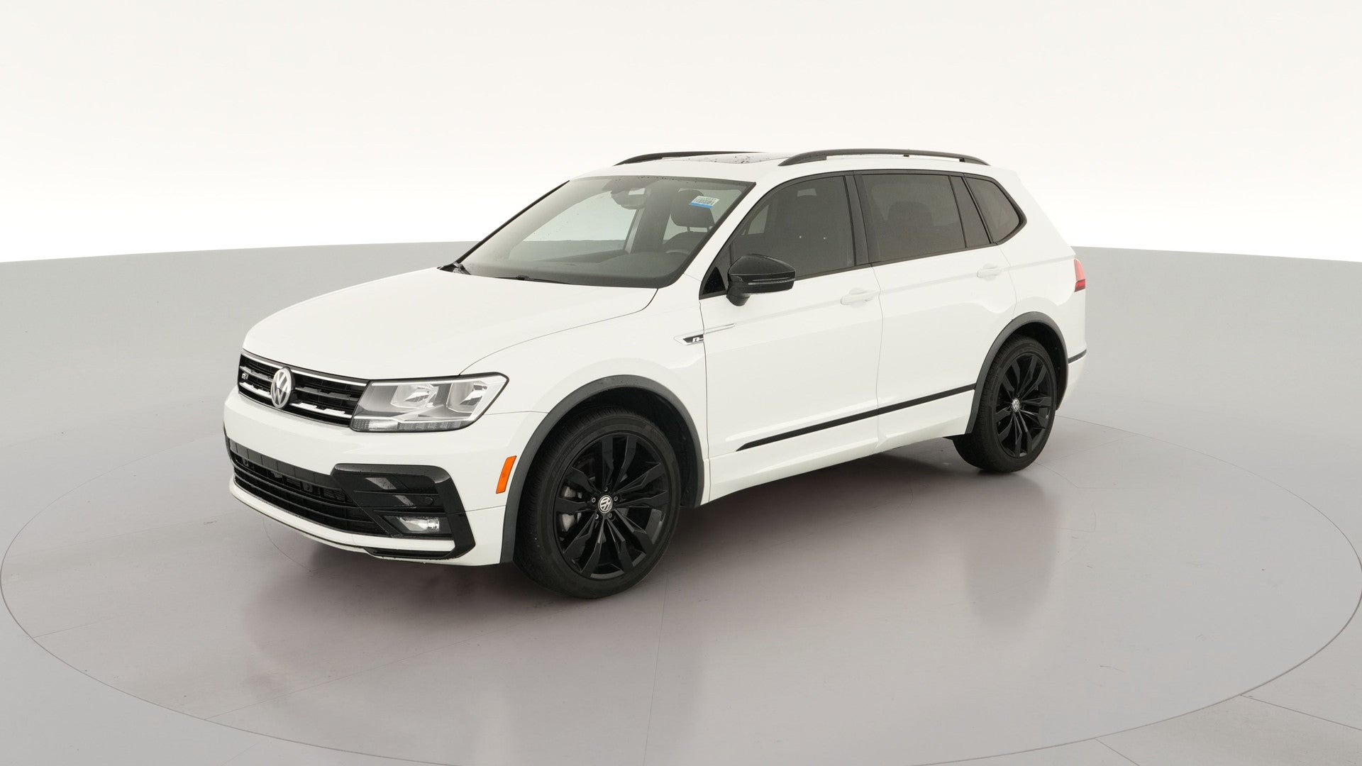 2021 Volkswagen Tiguan vehicle photo