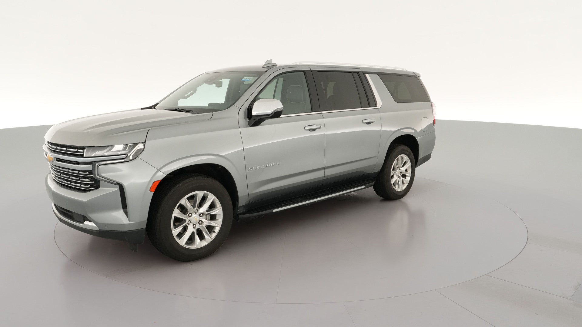 2023 Chevrolet Suburban vehicle photo