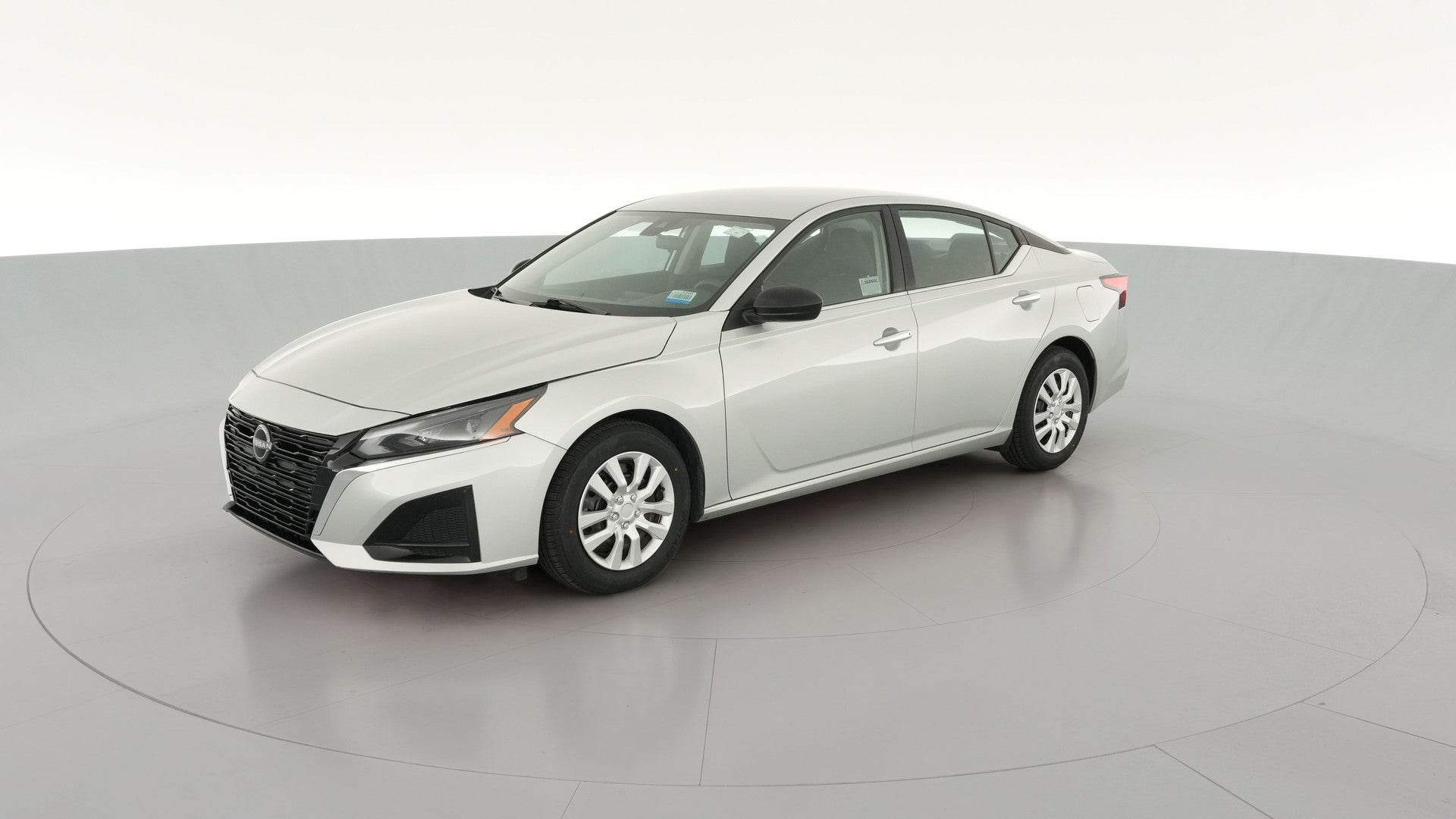 2024 Nissan Altima vehicle photo