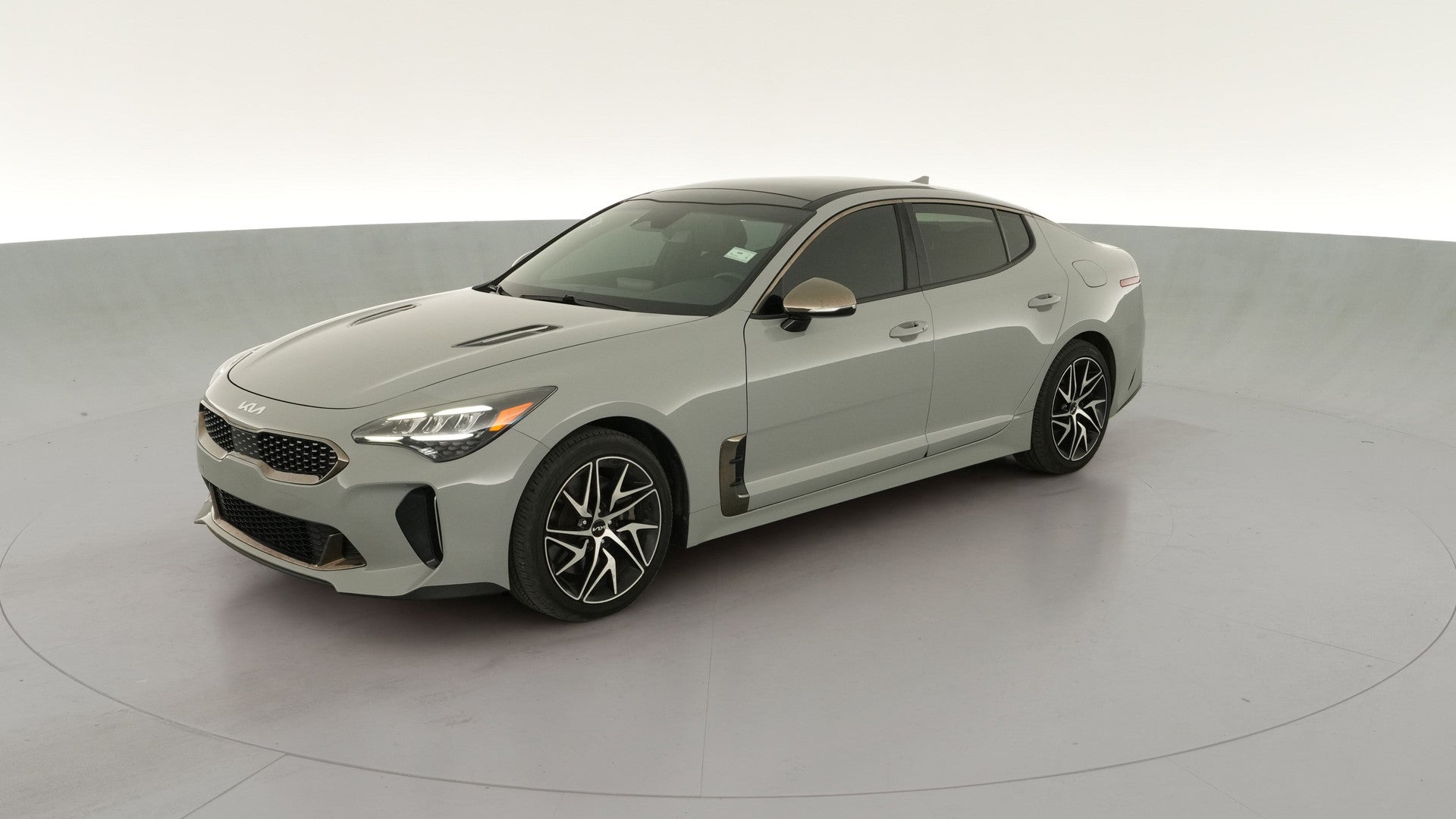 2023 Kia Stinger vehicle photo