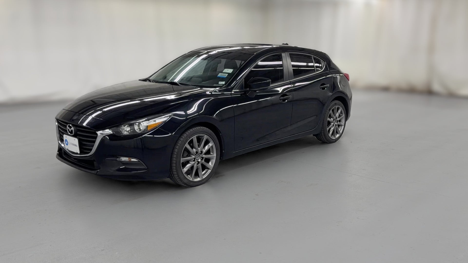 2018 MAZDA MAZDA3 vehicle photo