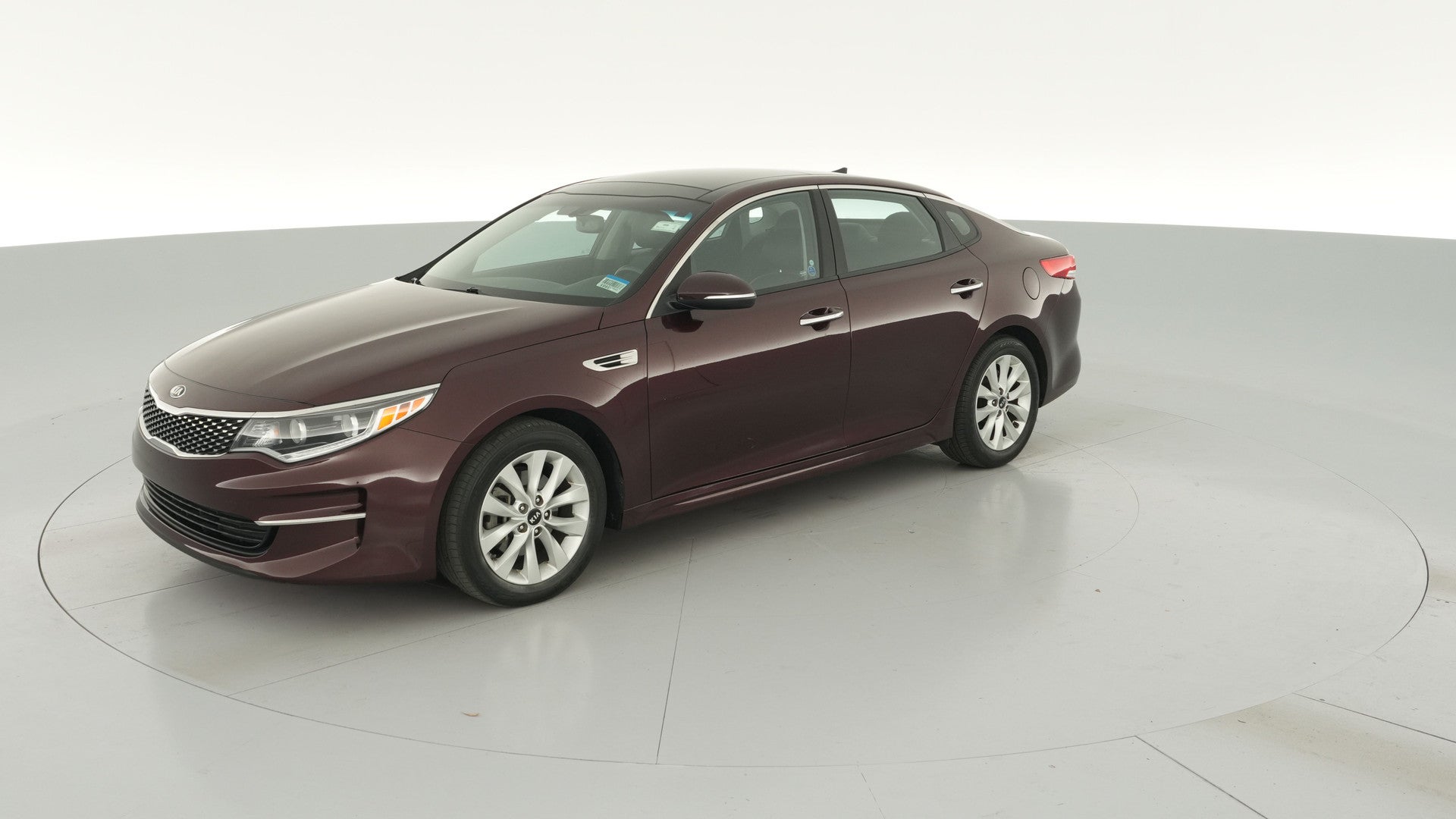 2016 Kia Optima vehicle photo