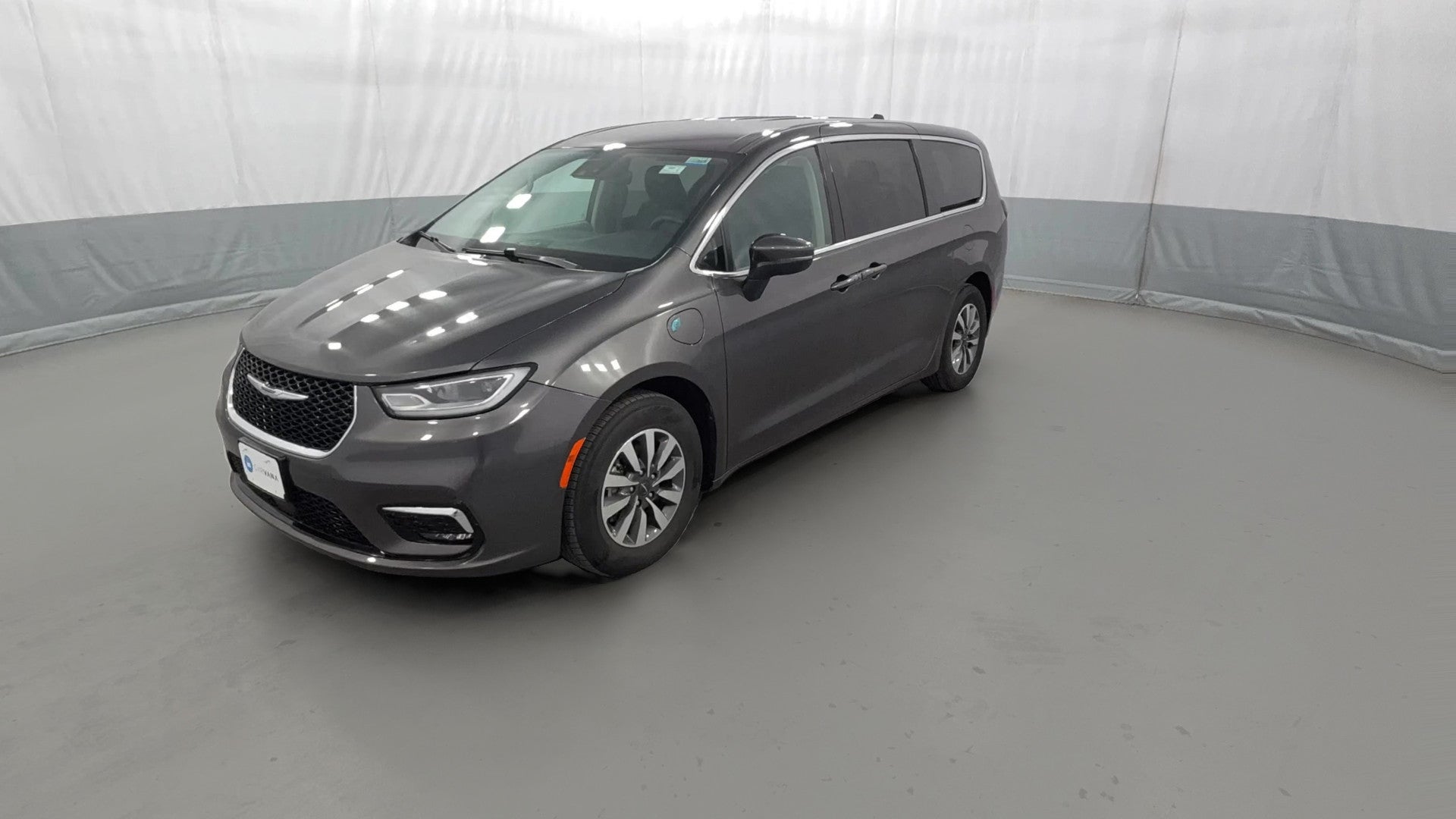 2023 Chrysler Pacifica Hybrid vehicle photo