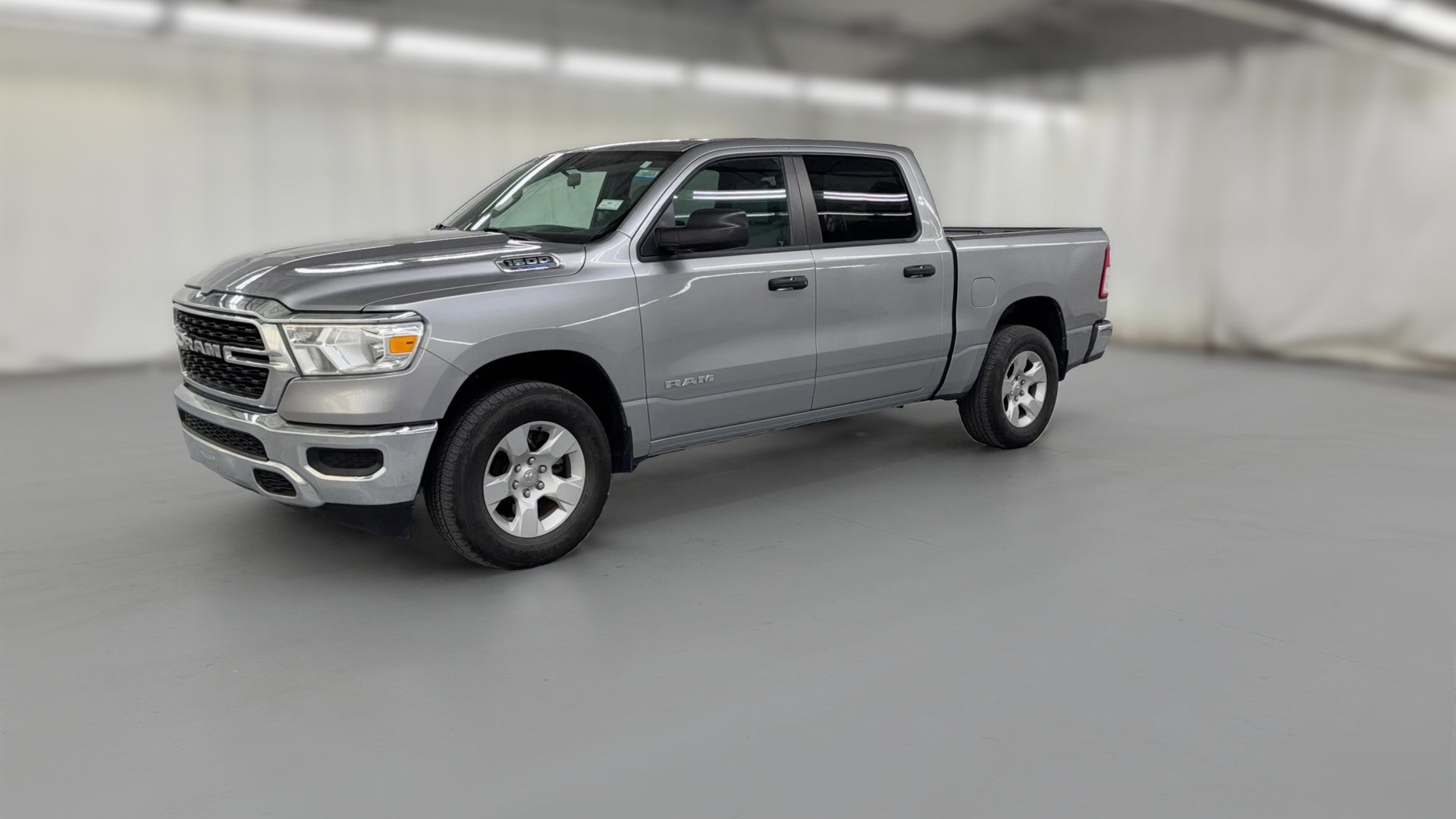 2024 Ram 1500 Crew Cab vehicle photo