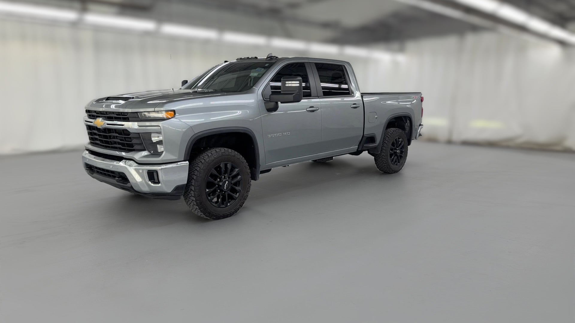 2025 Chevrolet Silverado 3500 HD Crew Cab vehicle photo