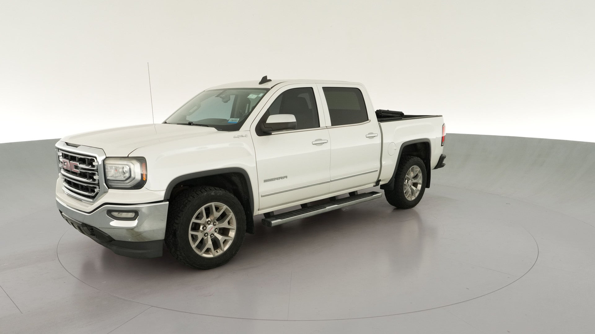 2018 GMC Sierra 1500 Crew Cab vehicle photo