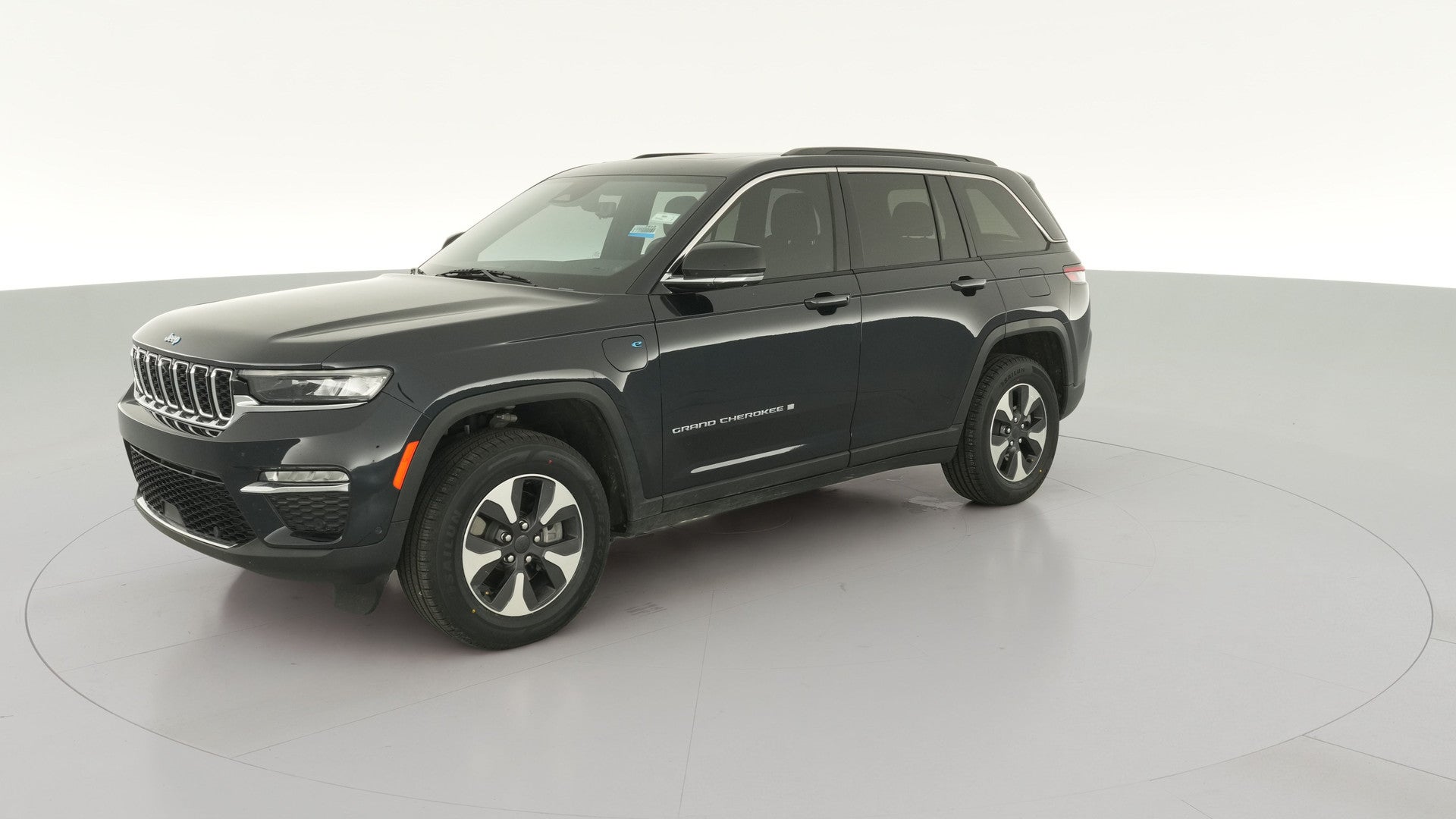 2024 Jeep Grand Cherokee 4xe vehicle photo