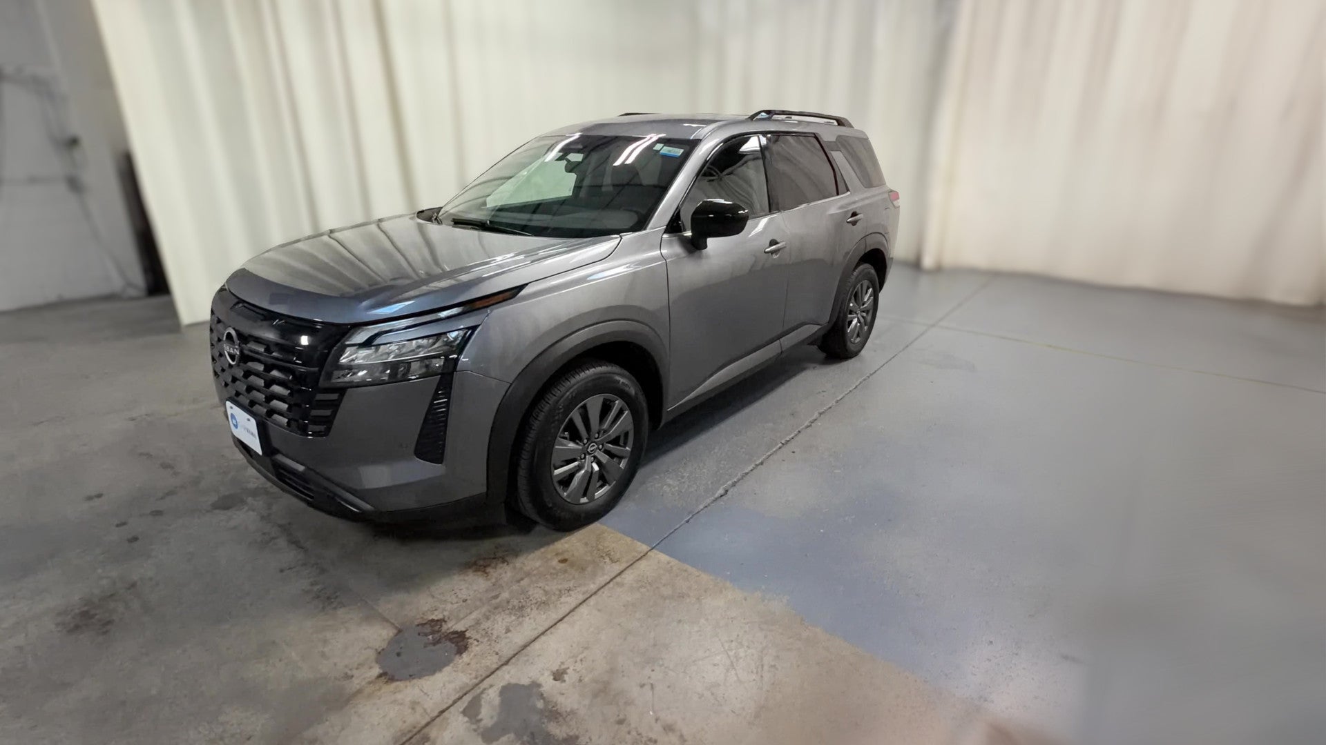 2026 Nissan Pathfinder vehicle photo