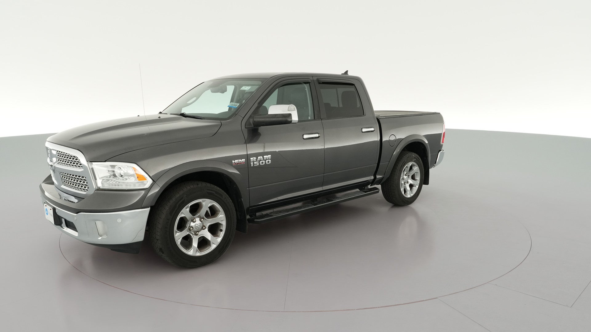 2016 Ram 1500 Crew Cab vehicle photo
