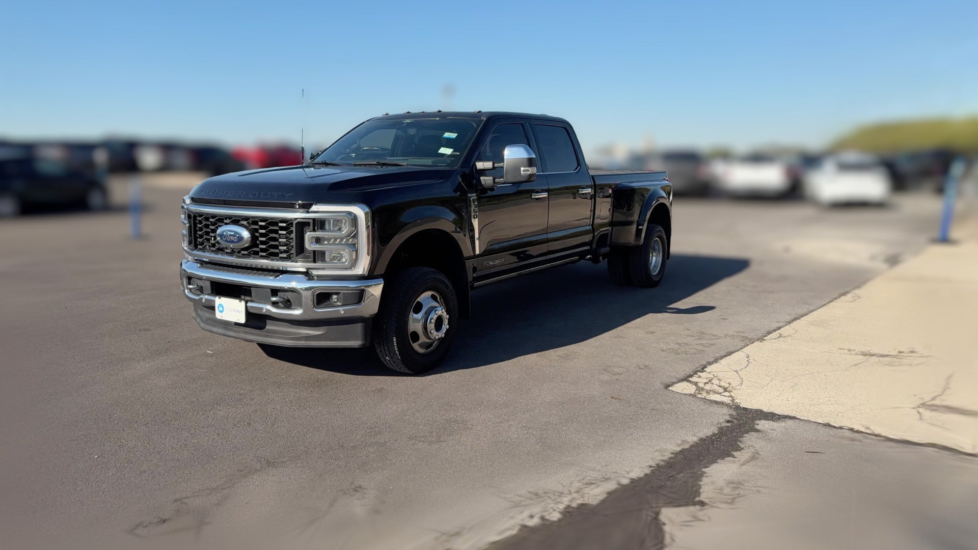 2024 Ford F350 Super Duty Crew Cab vehicle photo