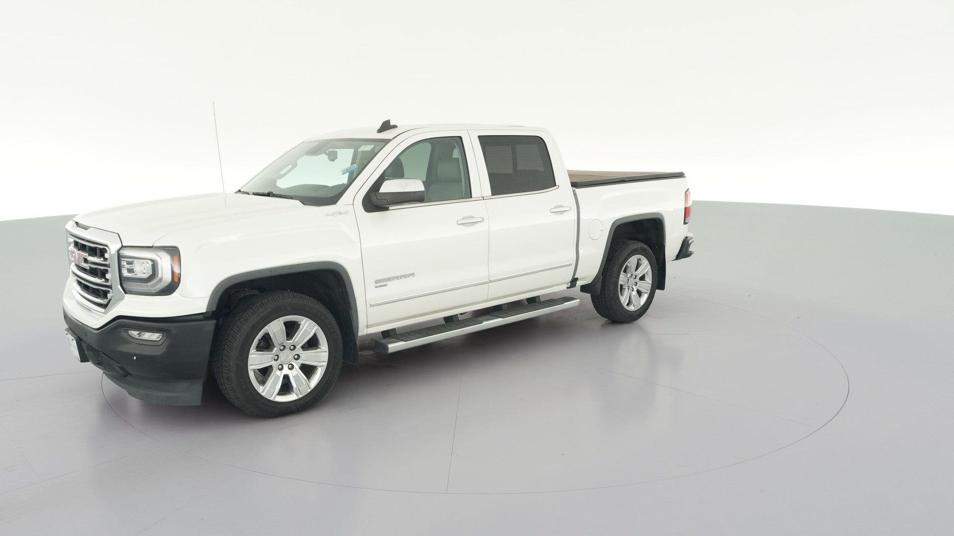 2018 GMC Sierra 1500 Crew Cab vehicle photo