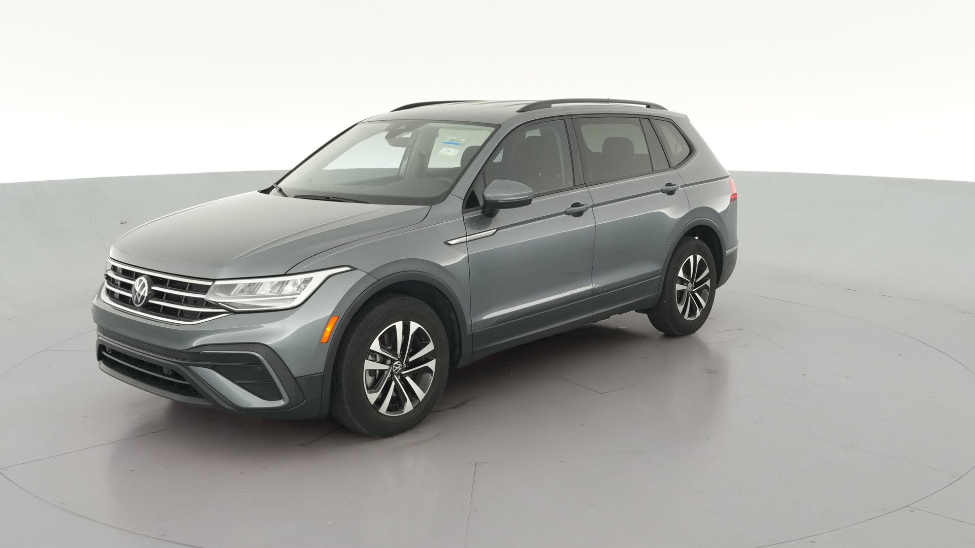 2024 Volkswagen Tiguan vehicle photo