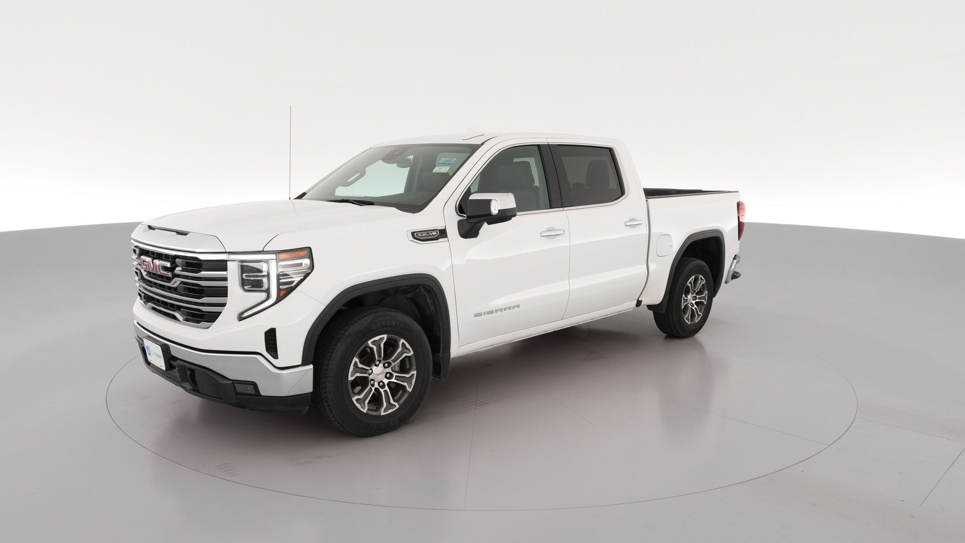 2025 GMC Sierra 1500 Crew Cab vehicle photo