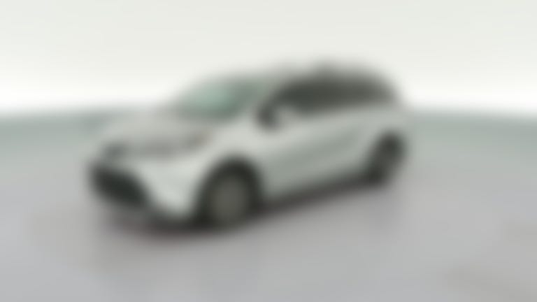 2024 Toyota Sienna vehicle photo