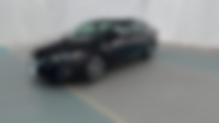 2017 Nissan Maxima vehicle photo