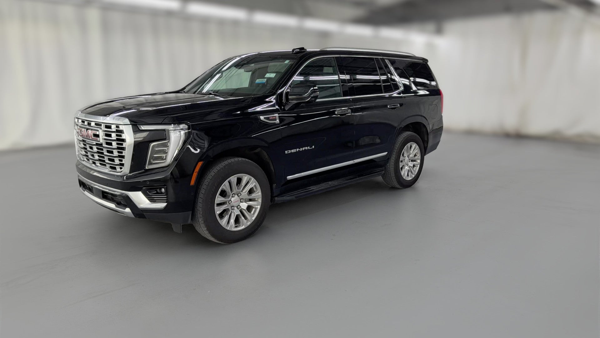 2025 GMC Yukon vehicle photo