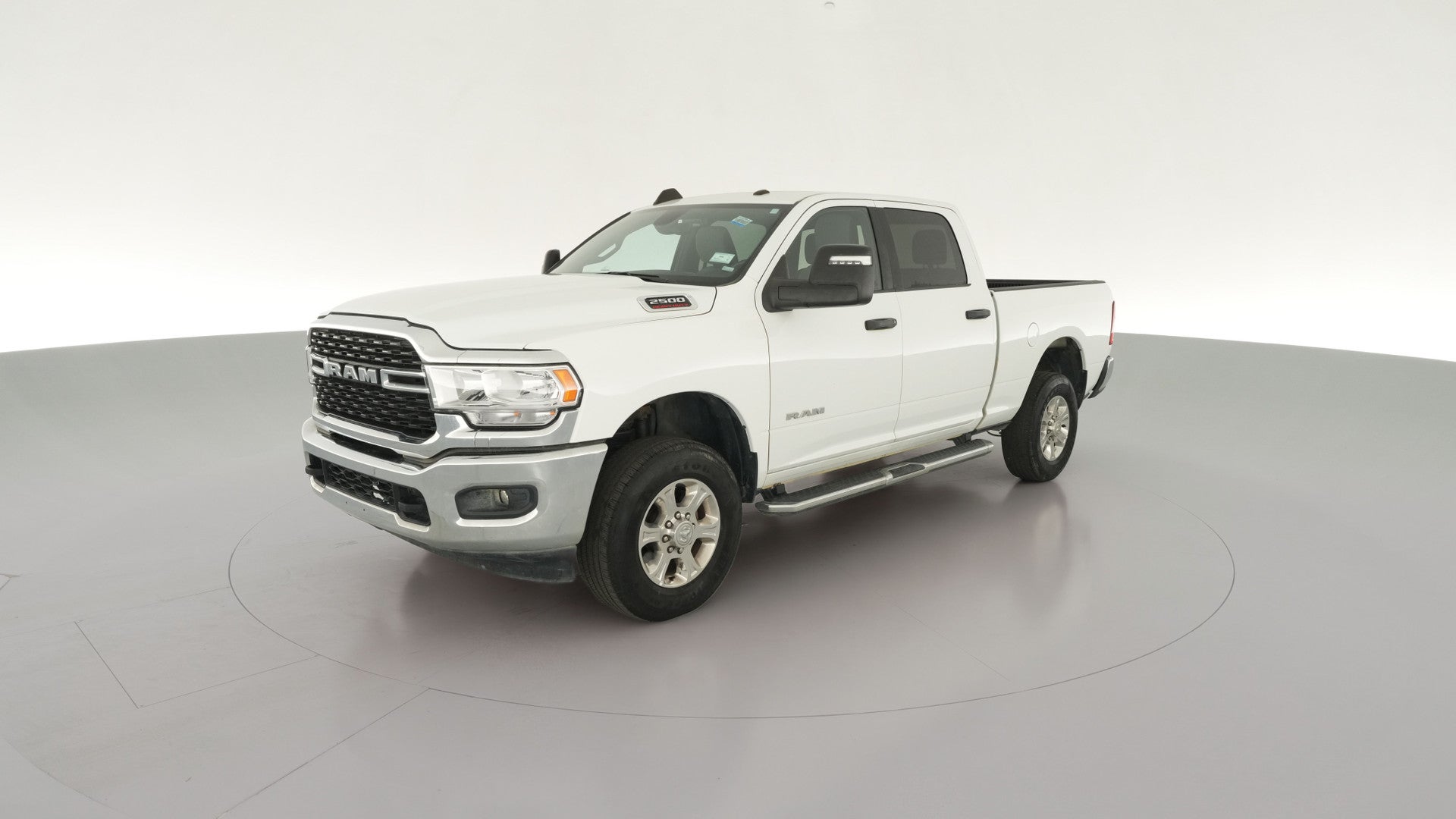 2024 Ram 2500 Crew Cab vehicle photo